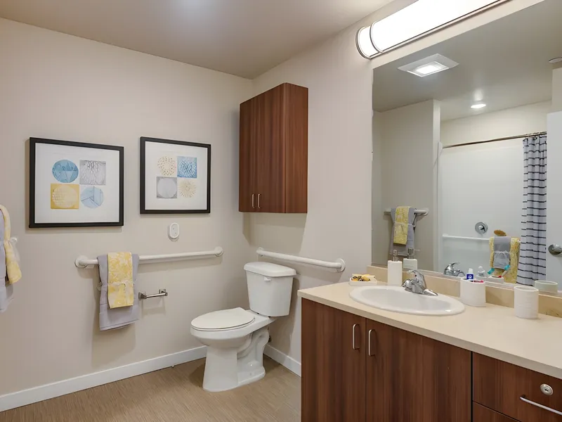 Merrill Gardens at West Covina photo 4