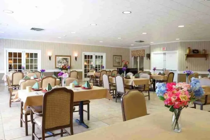 Mill Creek Alzheimer’s Special Care Center photo 8