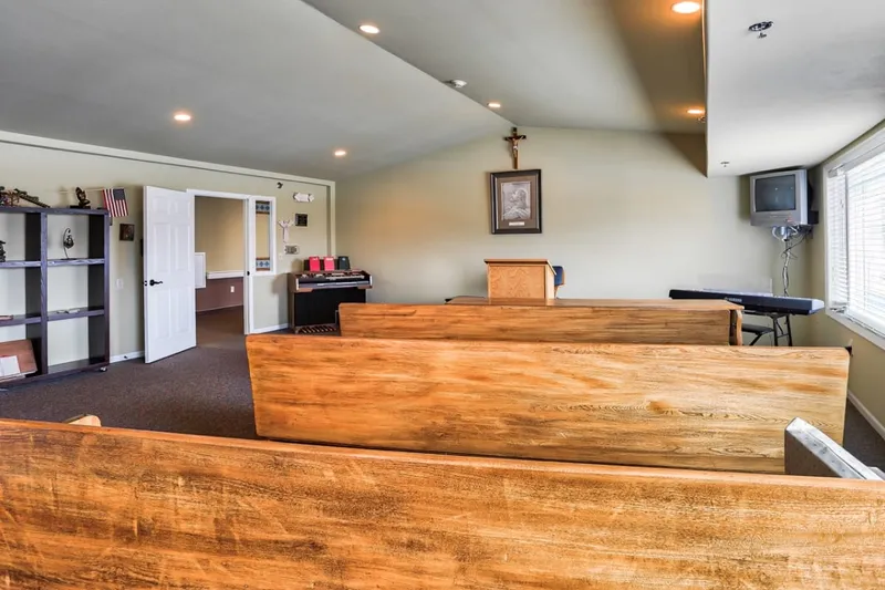 Minot Lodge photo 10