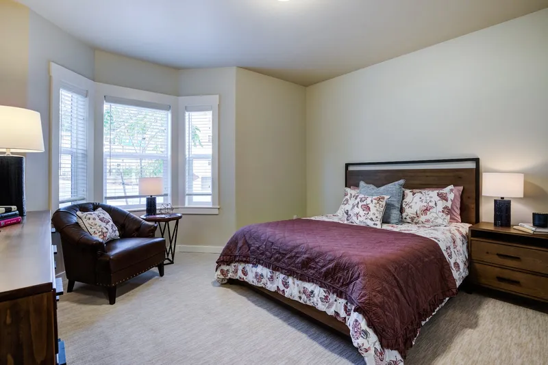 Mirror Lake Village Senior Living Community photo 7