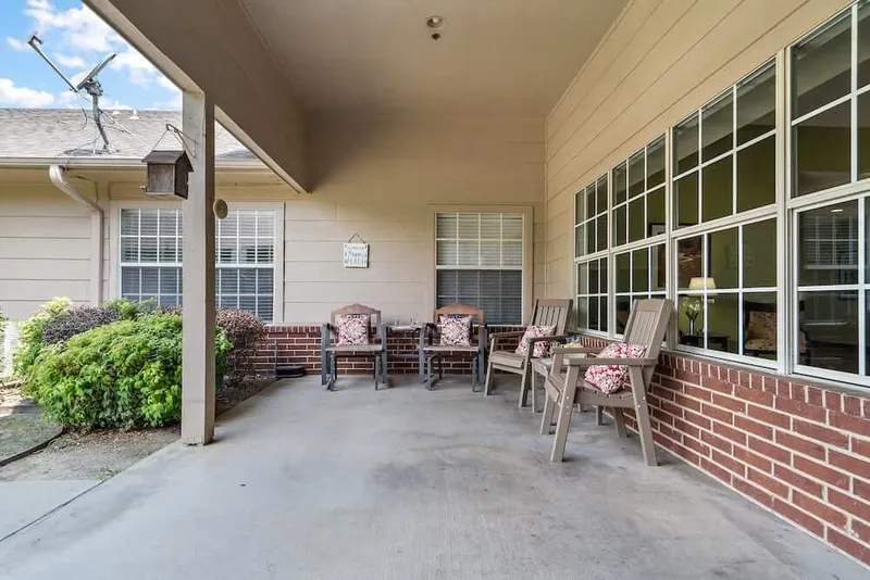 Morada Burleson photo 2