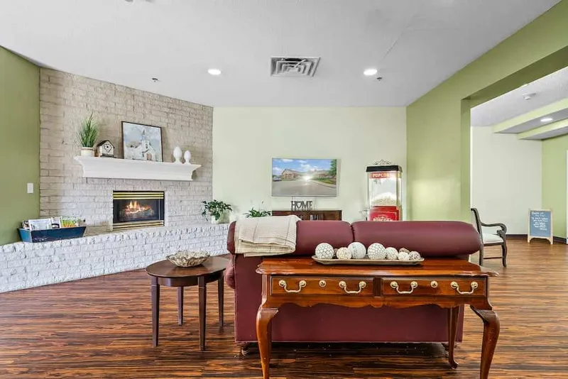 Morada Burleson photo 5