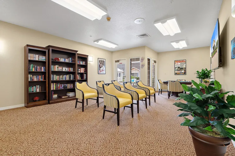 Morada Friendswood photo 9