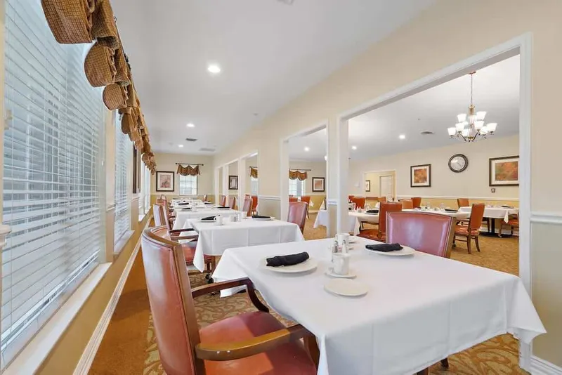 Morada Grand Prairie photo 5