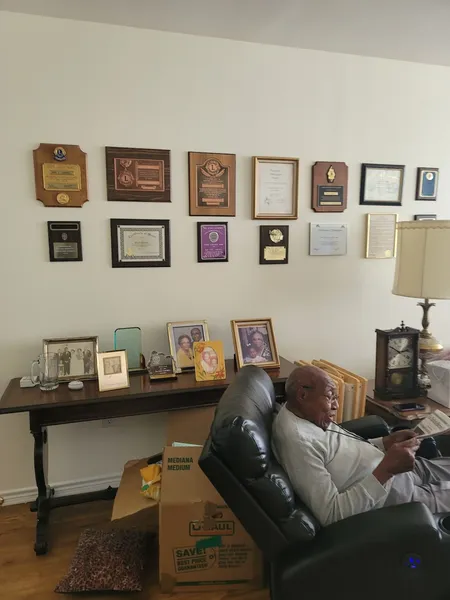 Morada Grand Prairie photo 9