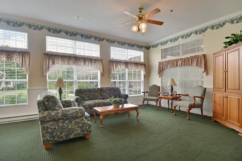Muncie Estates Senior Living photo 9