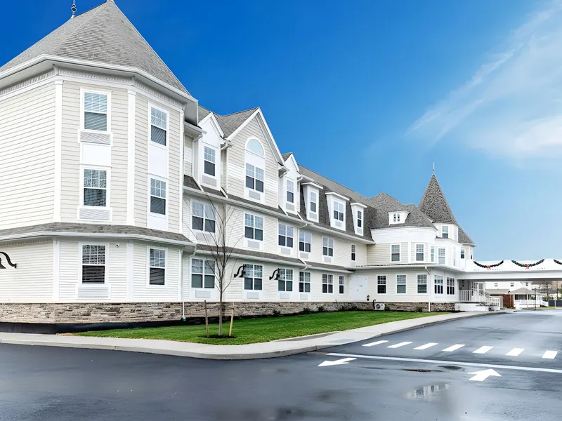 Netherbay at Bay Shore