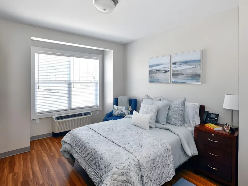 Netherbay at Bay Shore photo 3