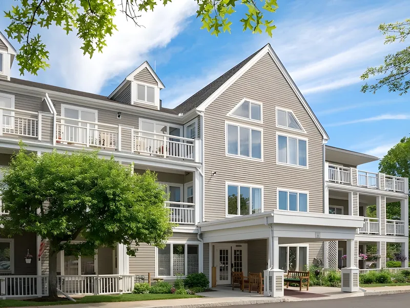 New Pond Village photo 4