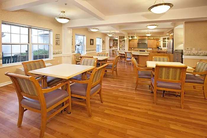 Newhaven Court at Lindwood photo 5