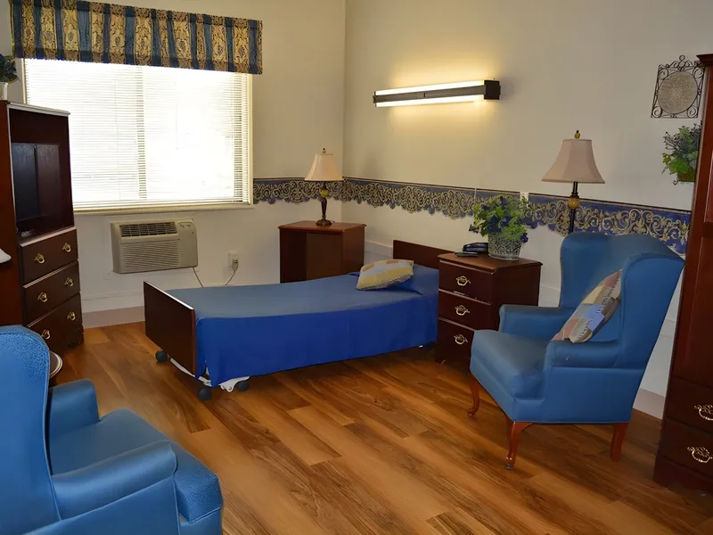 North Woods Village photo 5