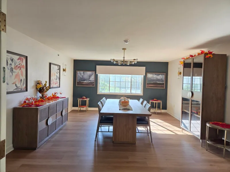 Oak Creek Place Assisted Living Community photo 8