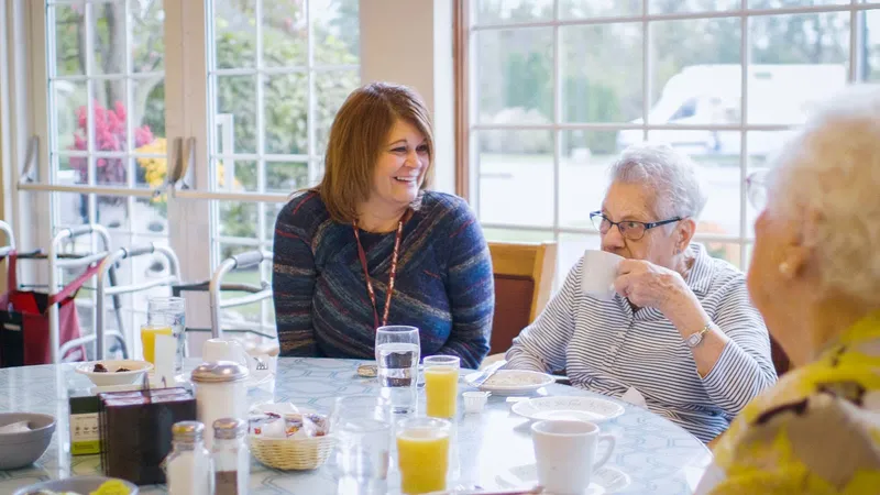 Oak Leaf Manor North Senior Living photo 9