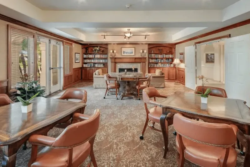 Oakmont of Escondido Hills photo 5