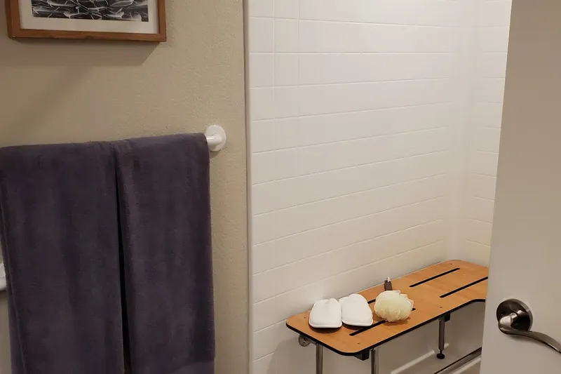 Oakmont of Huntington Beach photo 3