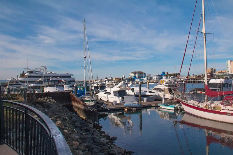 Oakmont of Mariner Point photo 7