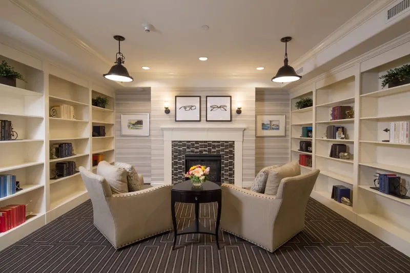 Oakmont of Pacific Beach photo 4