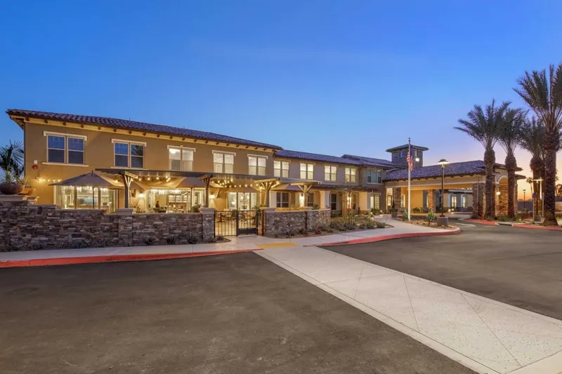 Oakmont of Riverpark photo 5