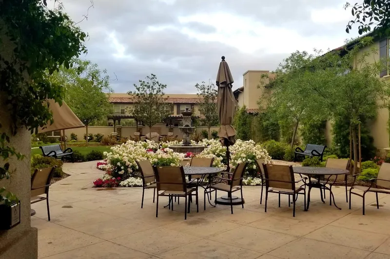 Oakmont of Santa Clarita photo 7