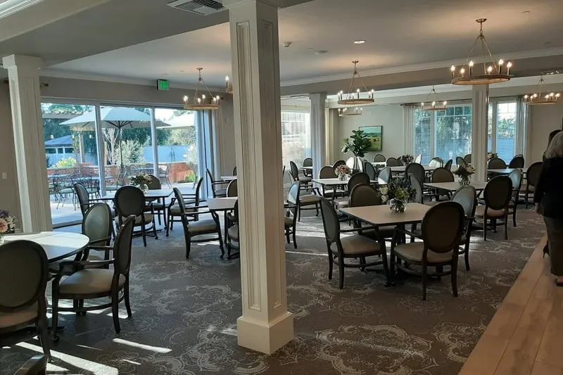 Oakmont of Silver Creek photo 10