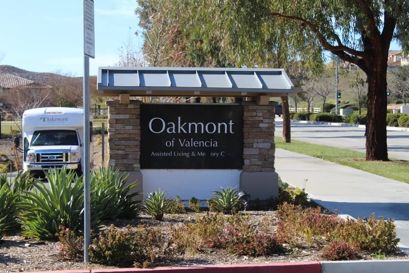 Oakmont of Valencia photo 7