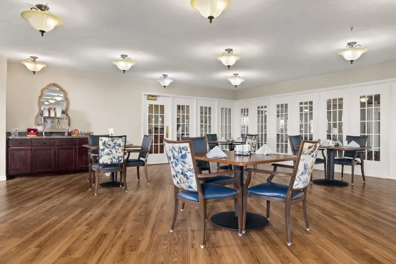 Ontario Estates Senior Living photo 3