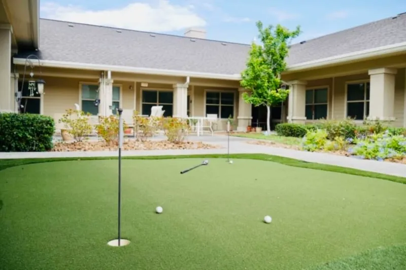 Orchard Park at Southfork photo 10