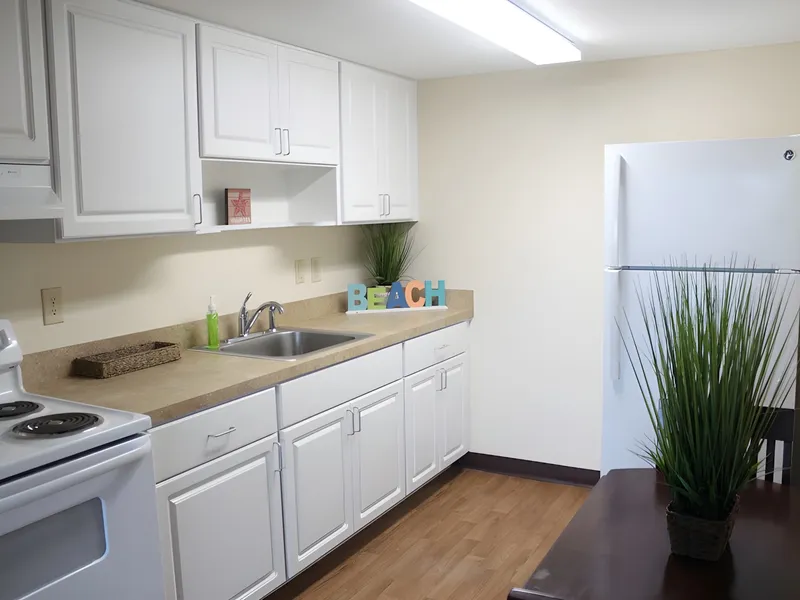 Osprey Manor photo 9