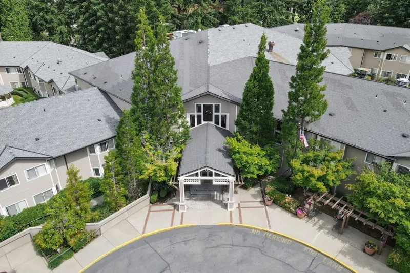 Overlake Terrace Assisted Living & Memory Care photo 9