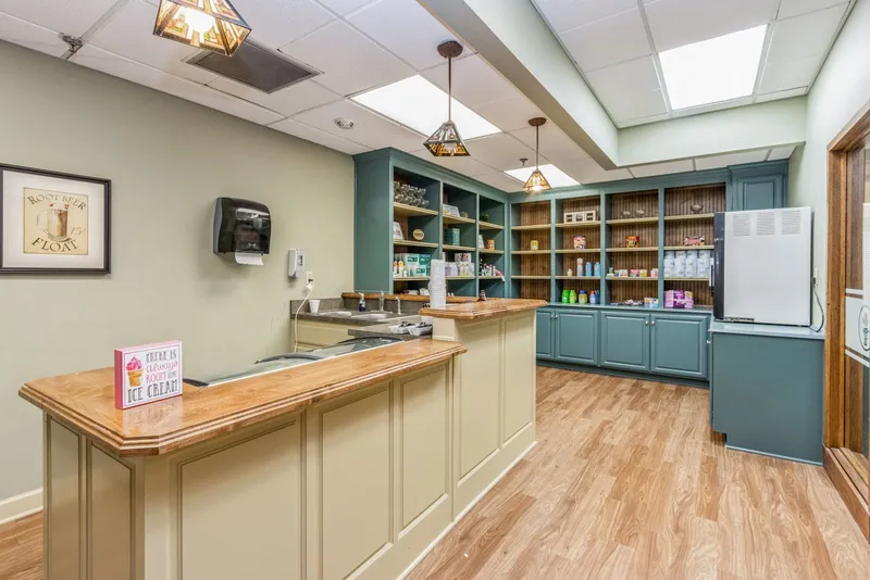 Overland Park Place photo 7