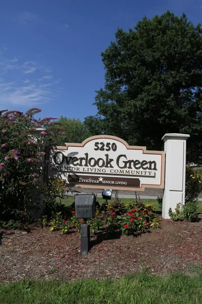 Overlook Green photo 6