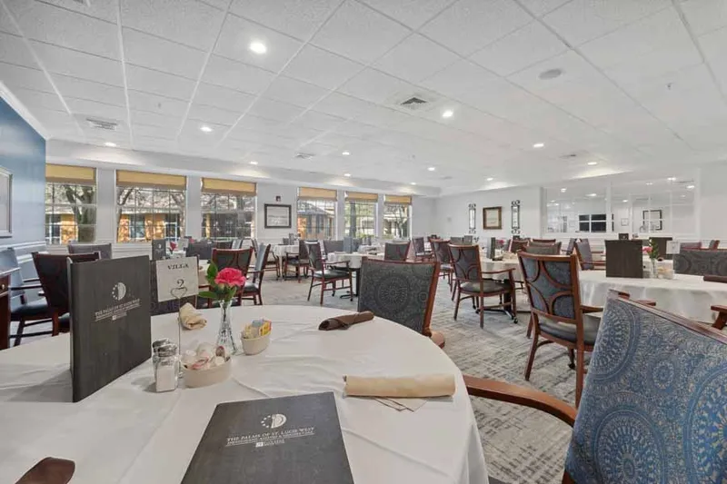 Palms at St. Lucie West Senior Living - senior living in Port St. Lucie, Florida - photo 9