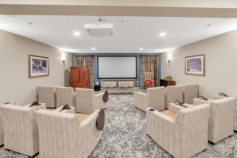 Parkrose Estates - senior living in Liverpool, New York - photo 5
