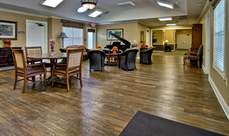 Parkwood Meadows Senior Living senior living community Ste. Genevieve, Missouri