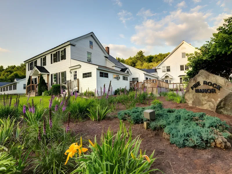 Pine Rock Manor