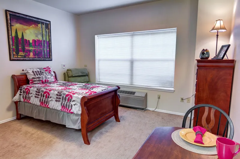 Princeton Village by Cogir - senior living in Clackamas, Oregon - photo 11