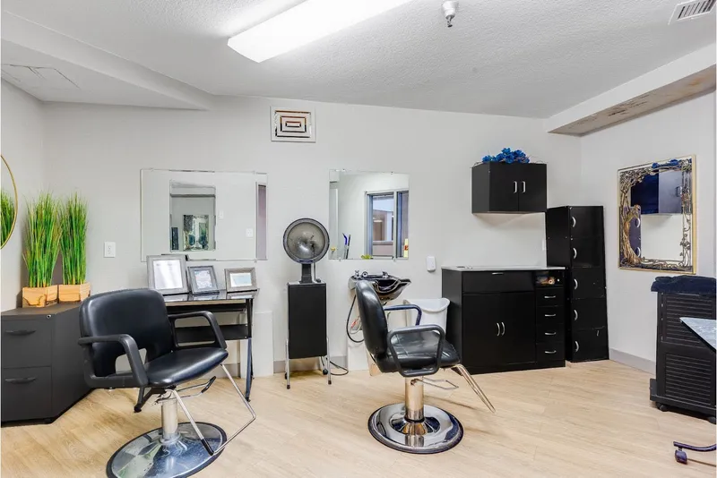 Pueblo Regent photo 9