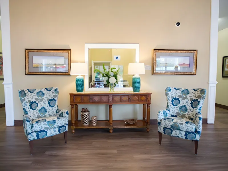 Quillen Manor photo 8