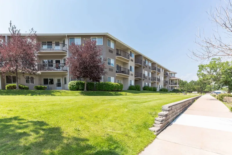 Quincy Place photo 5