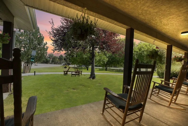 Quincy Place photo 7