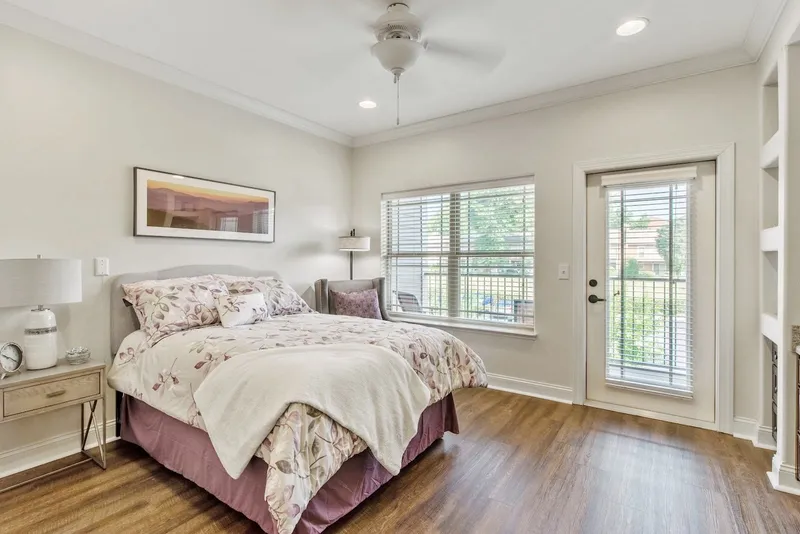 Rain Forest Landings photo 4