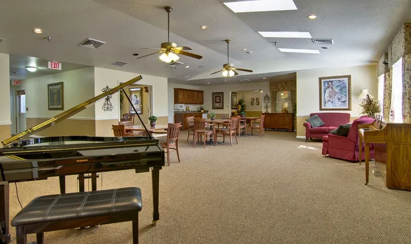 Ravenwood Senior Living