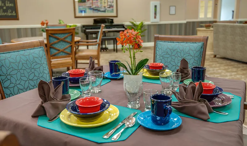 Ravenwood Terrace Senior Living photo 9