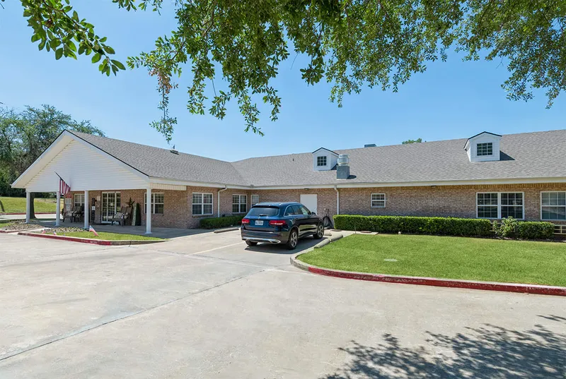 Redbud Place photo 3