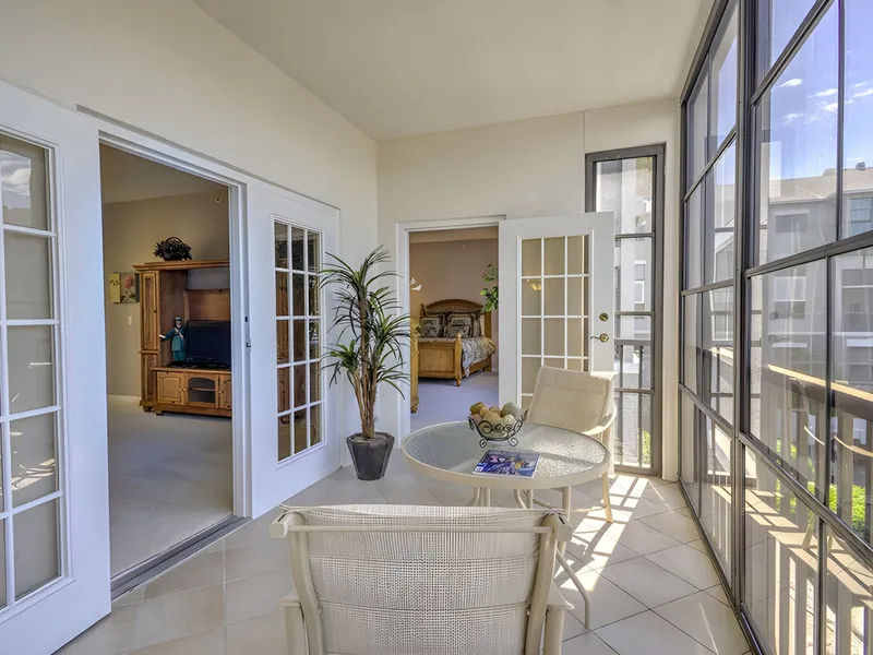 Regency Oaks photo 2