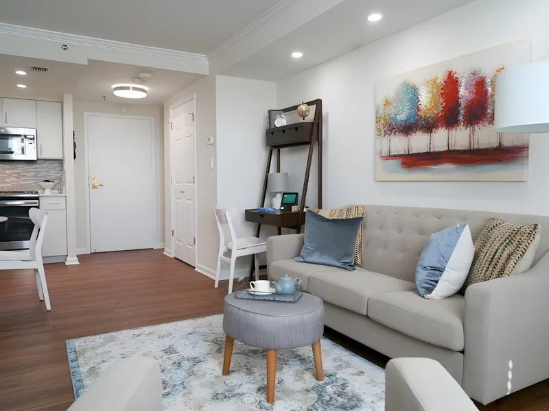 Residences at Vantage Point photo 4