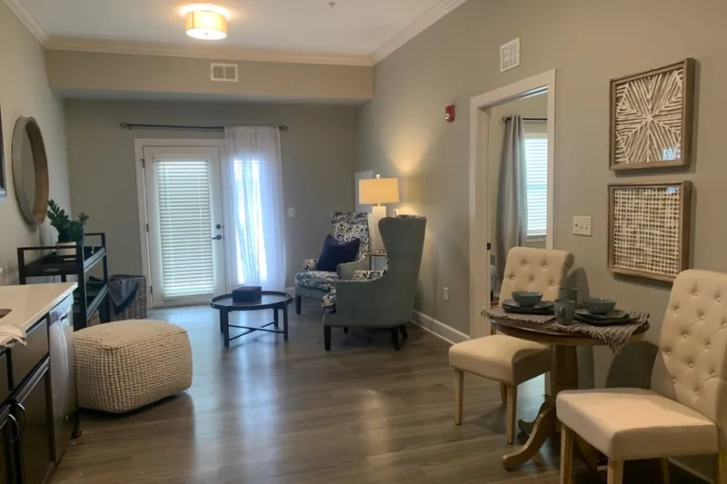 Residences at Wellpoint photo 4