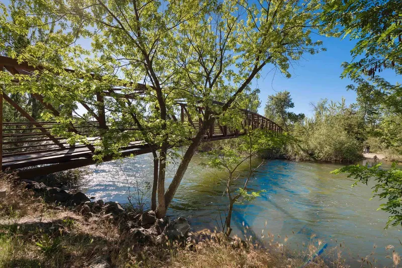 Revel Eagle - senior living in Eagle, Idaho - photo 13