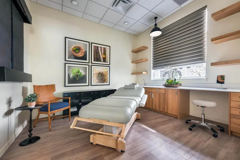 Revel Eagle - senior living in Eagle, Idaho - photo 6