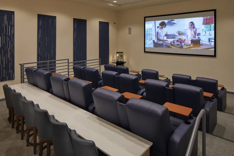 Revel Lacey - senior living in Lacey, Washington - photo 4